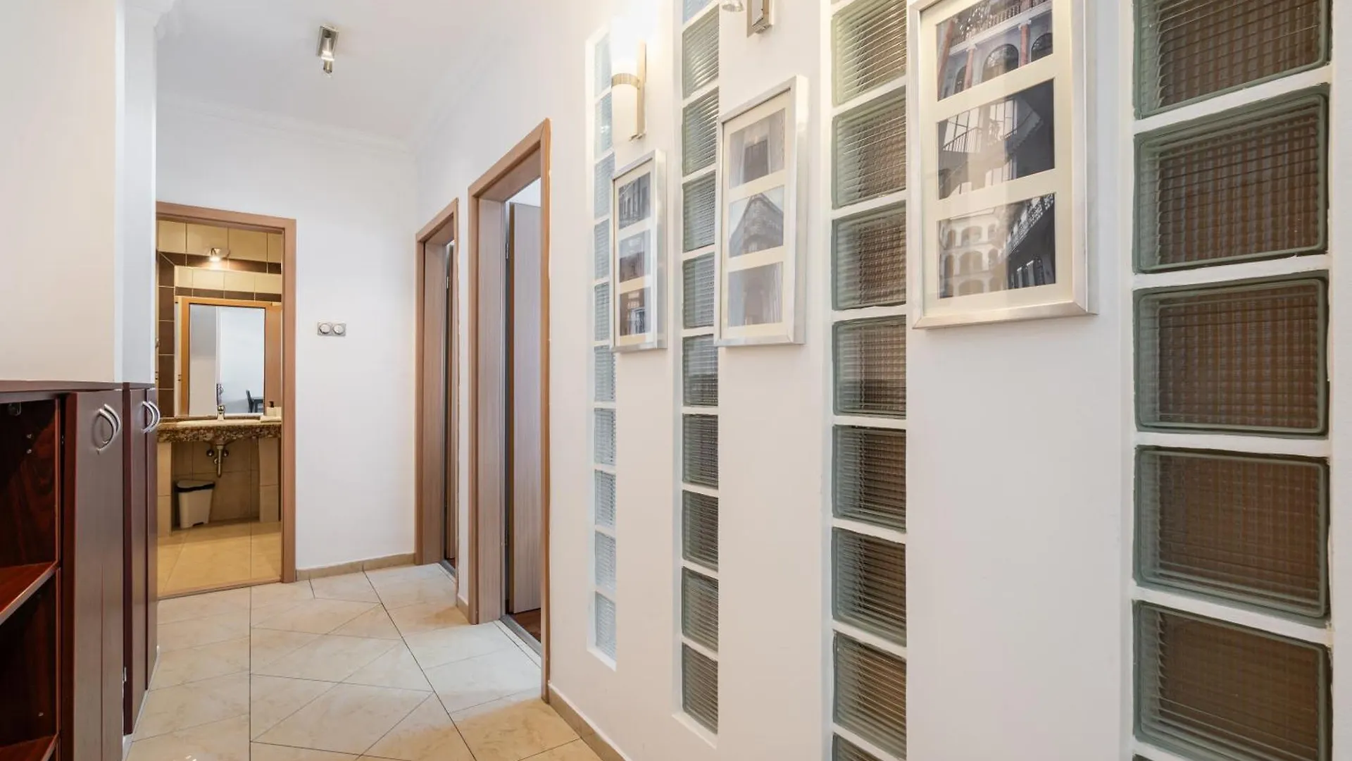 Whistle Living Apartment Budapest Hungary