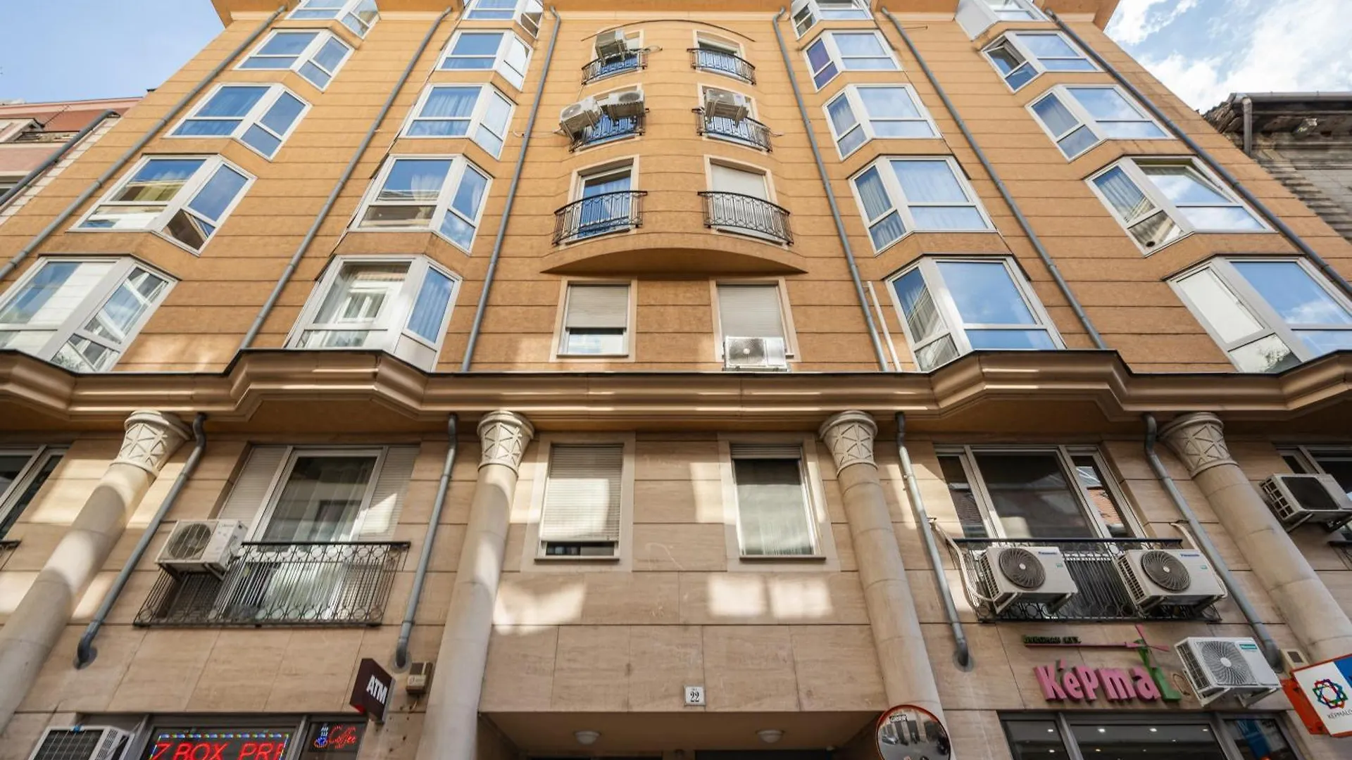 Whistle Living Apartment Budapest 0*,