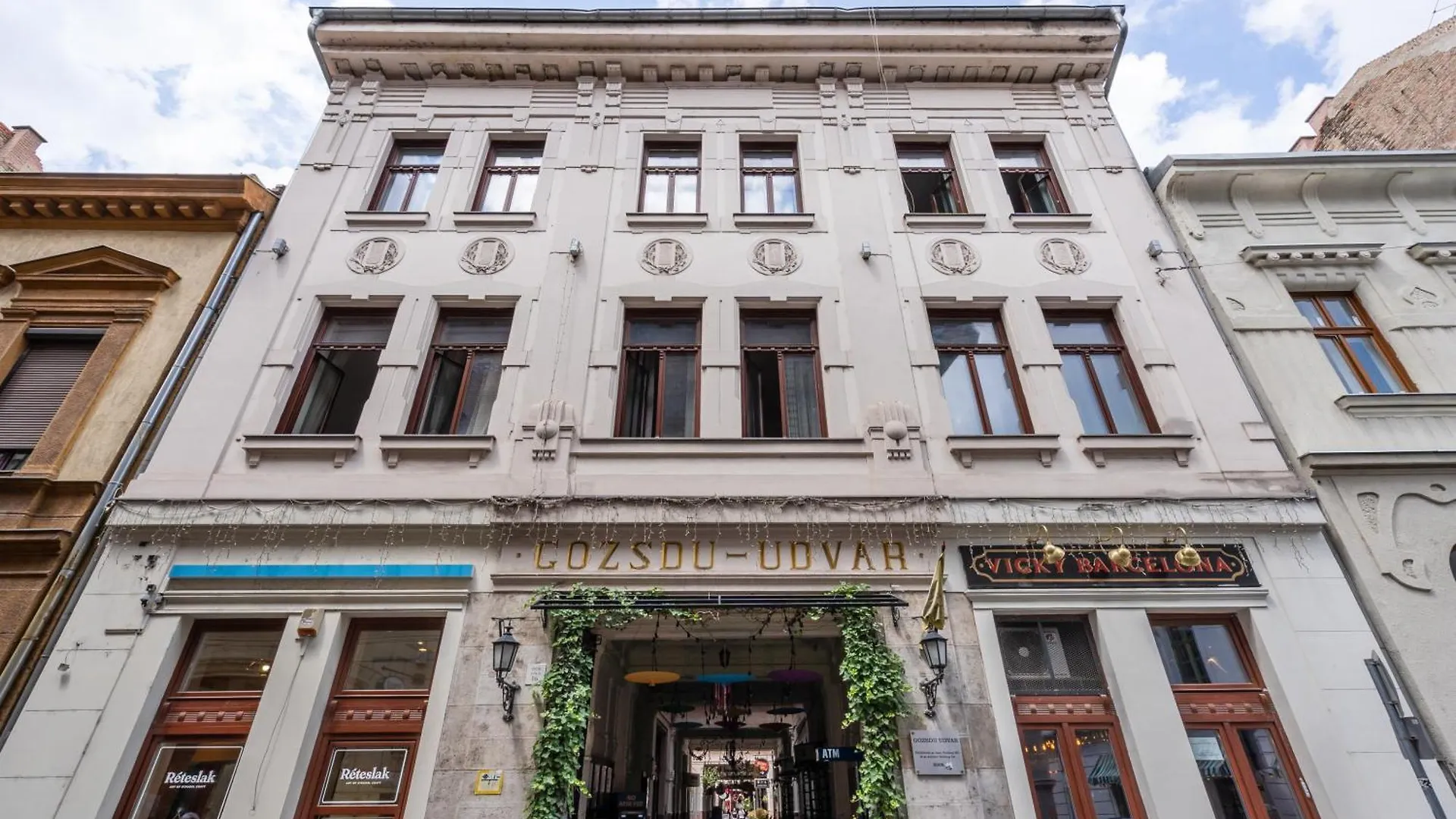 Whistle Living Apartment Budapest 0*,  Hungary