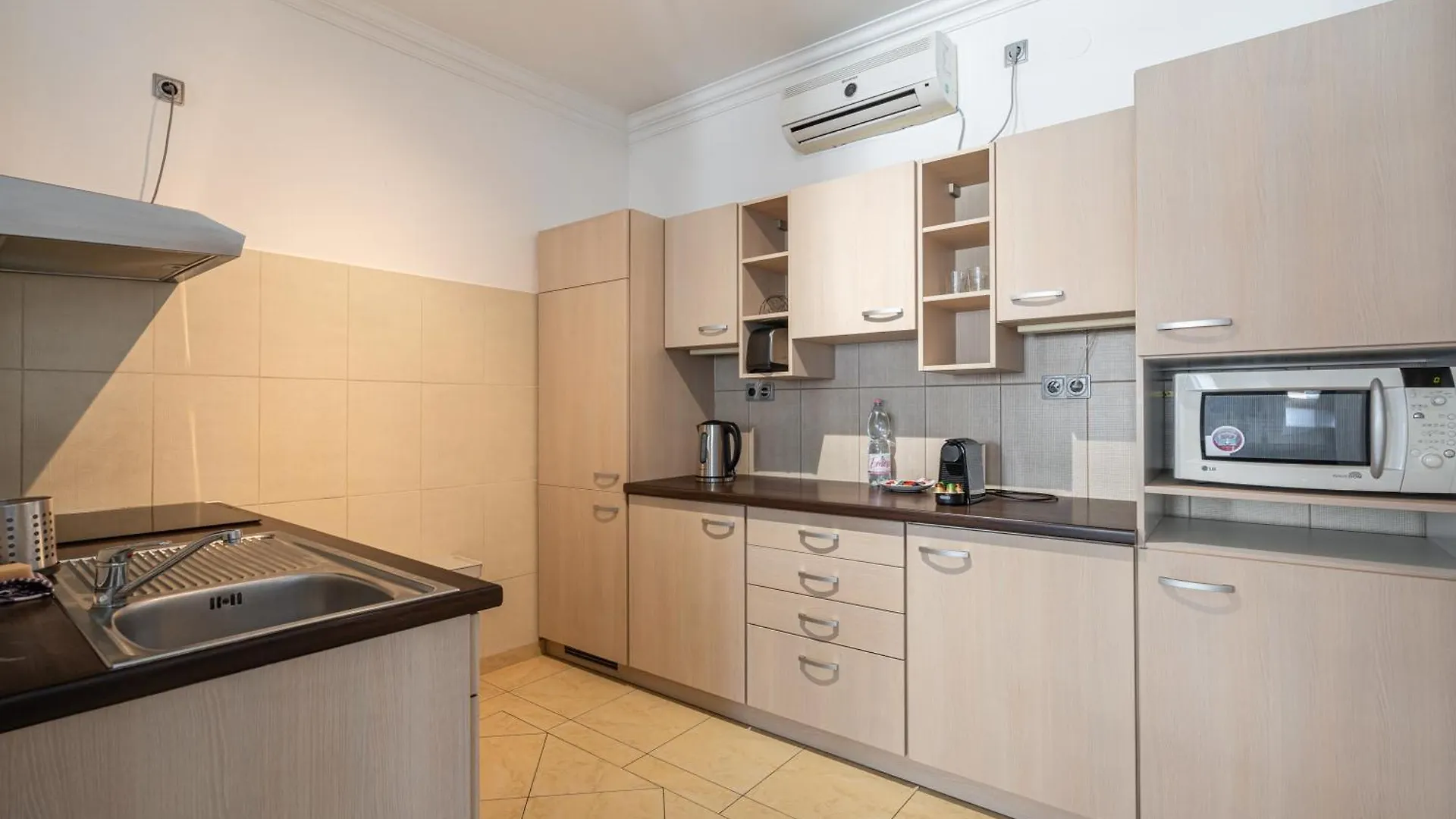 Whistle Living Apartment Будапешт Венгрия